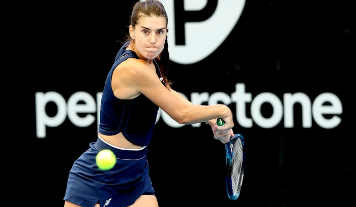 Sorana-Crstea-s-a-calificat-n-turul-al-treilea-la-Madrid-WTA-i-i-a-asigurat-un-cec-de-peste-51000-de-euro