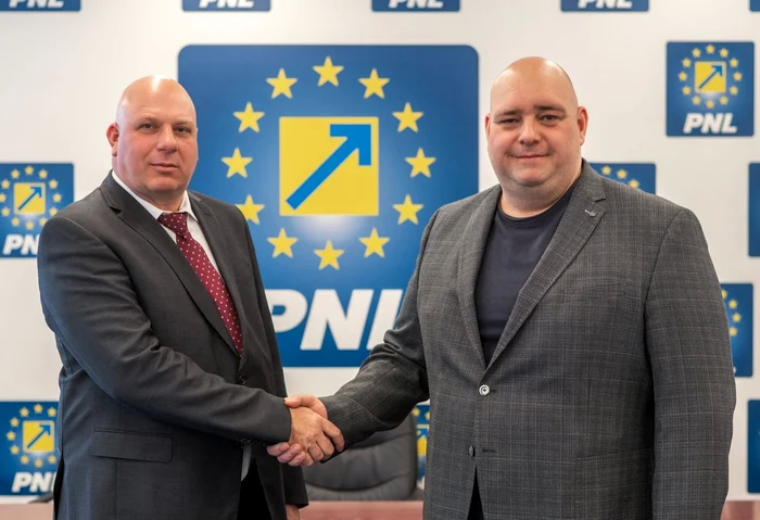 Sute-de-membri-AUR-au-trecut-la-PNL-Anunul-fcut-de-organizaia-liberalilor