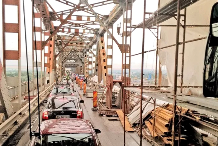 Traficul-pe-Podul-Prieteniei-ntre-Giurgiu-i-Ruse-se-desfoar-pe-o-singur-band-pn-n-martie