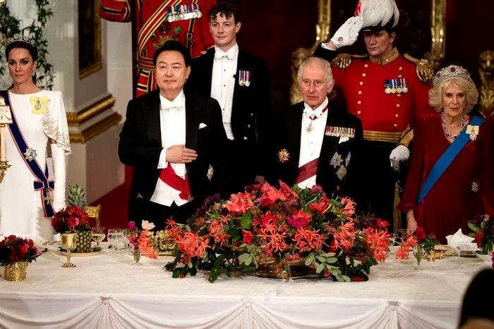 Trupa-de-K-pop-Blackpink-la-bancherul-organizat-de-Regele-Charles-n-cinstea-preedintelui-sud-coreean-