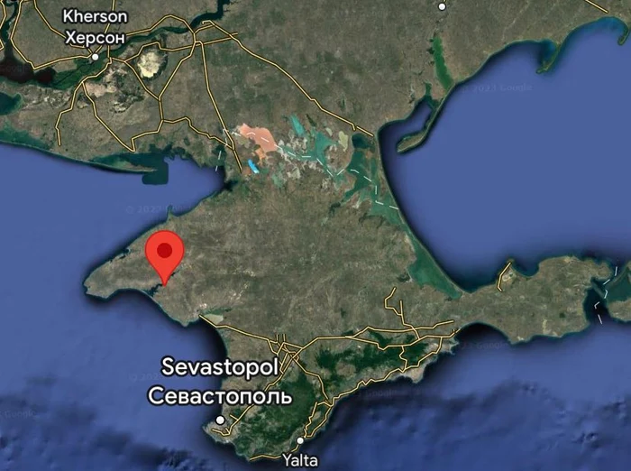 Ucraina-atac-rafinrii-de-petrol-i-o-baz-aerian-din-Crimeea