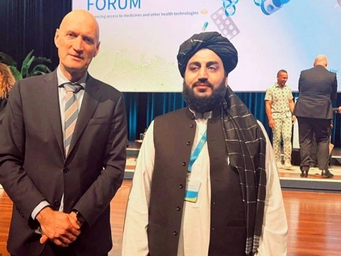 Un-ministru-taliban-particip-la-ntlniri-oficiale-n-Europa-i-apare-n-fotografii-alturi-de-funcionari-occidentali-Guvernul-olandez-a-deschis-o-anchet