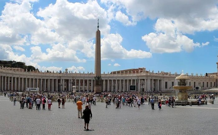 Vaticanul-susine-c-operaiile-de-schimbare-de-sex-avortul-i-eutanasia-amenin-demnitatea-uman