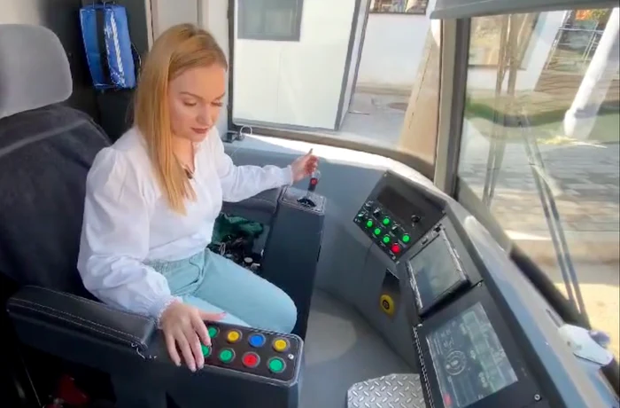 Vatmanul-cu-inim-de-mam-La-28-de-ani-Teodora-i-a-gsit-vocaia-la-crma-tramvaiului-Nu-am-vrut-s-plec-n-strintate