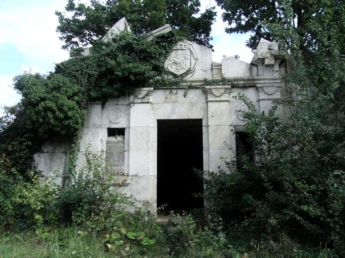 Vechea-uzin-de-ap-din-Baia-Mare-monument-istoric-secular-lsat-n-paragin