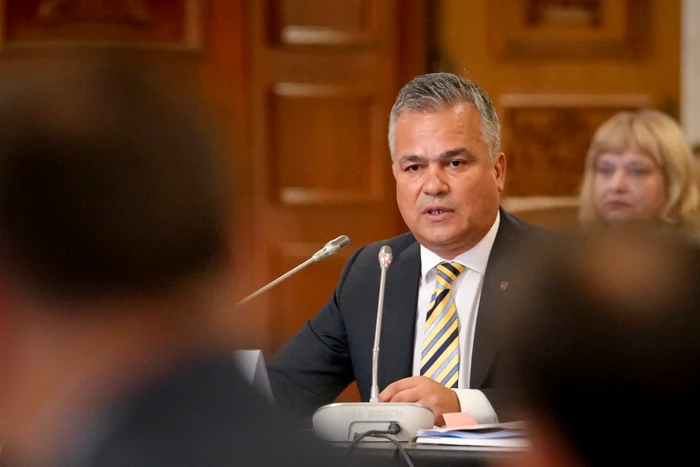 Vetea-despre-creterea-lefurilor-aleilor-locali-Am-auzit-voci-din-partea-primarilor-care-susin-c-au-salariul-ct-o-nvtoare
