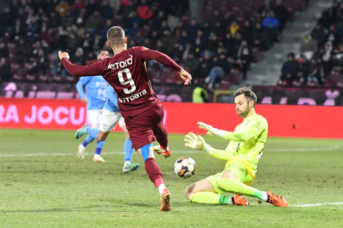 Victorie-categoric-a-CFR-Cluj-cu-Adrian-Mutu-debutant-n-postul-de-antrenor-al-echipei