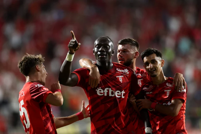Victorie-spectaculoas-reuit-de-UTA-Arad-cu-FC-Voluntari-n-play-out-ul-Superligii