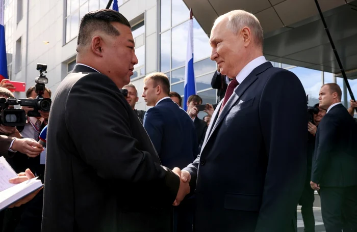 Vladimir-Putin-i-a-druit-o-limuzin-liderului-nord-coreean-Kim-Jong-Un-