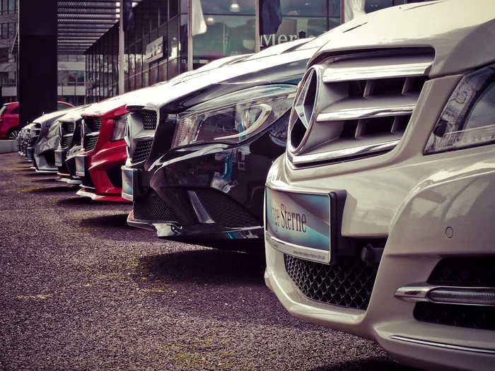 Vnzrile-de-automobile-au-sczut-n-luna-decembrie-dar-Dacia-s-a-ridicat-la-nivel-european