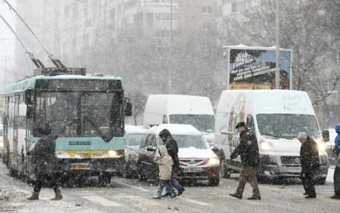 Vreme-mult-mai-rece-dect-ar-fi-normal-n-aceast-perioad-n-Capital-Gheu-i-temperaturi-cu-minus--