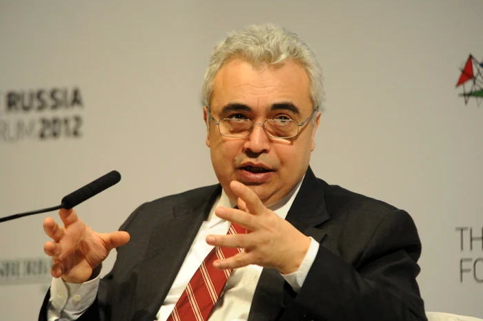 eful-AIE-a-spus-c-Europa-pltete-pentru-greelile-sale-rmnnd-n-urma-Chinei-i-Statelor-Unite
