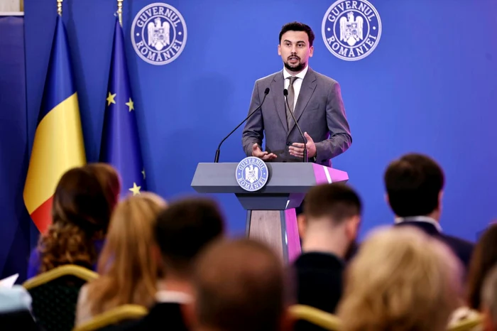 eful-Cancelariei-premierului-Ucraina-merit-sprijinul-empatia-i-toat-energia-noastr-n-procesul-de-reconstrucie