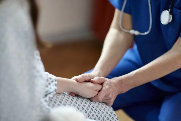 ncurctur-ocant-ntr-un-spital-O-femeie-a-pierdut-sarcina-dup-ce-medicii-au-confundat-o-cu-o-pacient-care-voia-s-apeleze-la-avort