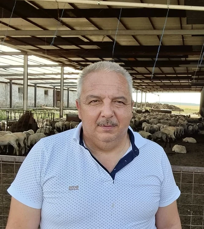 A-murit-Ioan-Branga-cunoscutul-oier-care-a-pus-bazele-unei-celebre-fabrici-de-brnzeturi