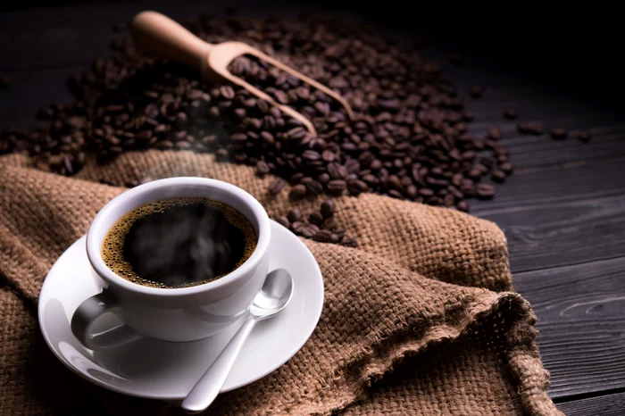 Anul-2024-ar-putea-fi-al-patrulea-consecutiv-de-deficit-de-boabe-de-cafea-
