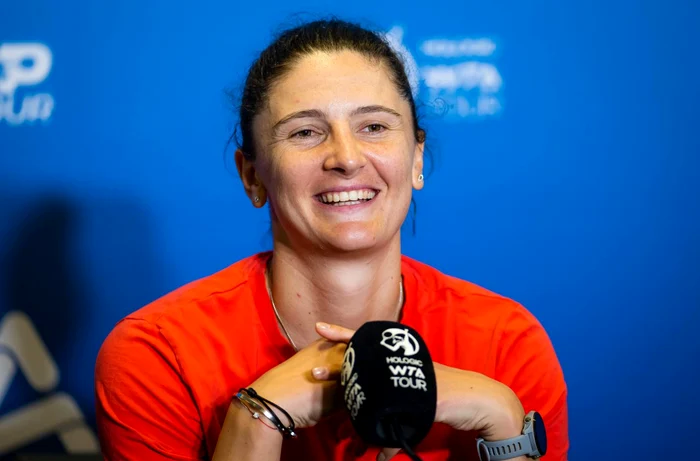 Begu-pe-val-la-French-Open-a-spulberat-o-juctoare-de-Top-30-i-a-asigurat-un-cec-uria-i-are-cale-liber-spre-optimi