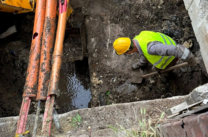 Bucuretenii-din-patru-sectoare-rmn-fr-ap-cald-Se-fac-reparaii-la-reeaua-de-termoficare--