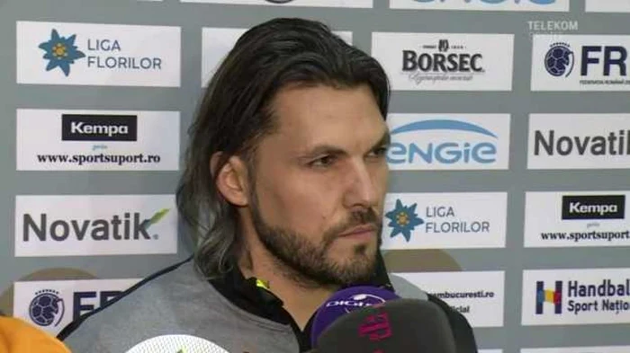 CSM-Bucureti-ofer-tirea-zilei-decizie-oficial-n-privina-antrenorului-Adrian-Vasile