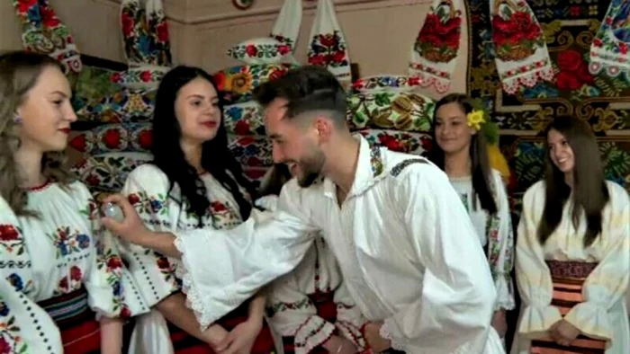 Cele-mai-frumoase-obiceiuri-de-Pati-din-Maramure