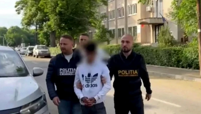 Criminalul-fetiei-de-doi-ani-i-cinci-luni-arestat-preventiv-pentru-30-de-zile-pentru-omor-calificat-Are-15-ani-i-este-vrul-victimei