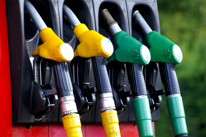 De-la-1-iulie-se-scumpesc-carburanii-Cu-ct-va-plti-mai-mult-un-ofer-romn-pentru-plinul-la-main