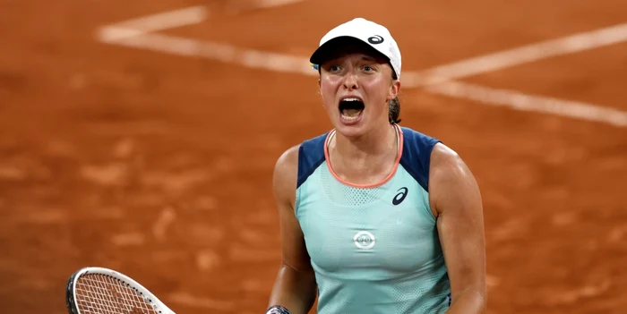 Duelul-coloilor-Iga-Swiatek-s-a-impus-n-faa-Arynei-Sabalenka-la-Madrid-dup-ce-a-salvat-3-mingi-de-meci