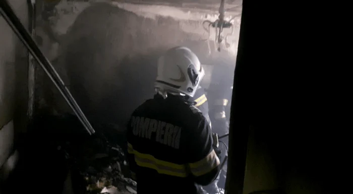 Gelozie-dus-la-extrem-Locuin-incendiat-din-rzbunare-pe-concubina-care-i-gsise-alt-brbat-