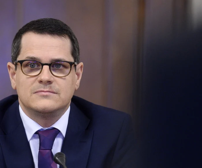 Hellvig-sfaturi-pentru-liberali-Guvernarea-sau-politica-de-dragul-funciilor-este-mereu-un-blestem-pentru-un-partid-chiar-si-pentru-unul-istoric