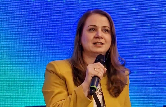 Ligia-Deca-Inteligena-artificial-va-fi-integrat-din-ce-n-ce-mai-mult-n-educaie