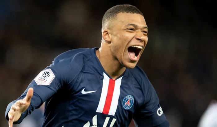 Mbappe-a-fcut-ce-n-a-vzut-Parisul-i-a-luat-adio-de-la-PSG-printr-un-eveniment-la-care-a-fost-invitat-i-Macron