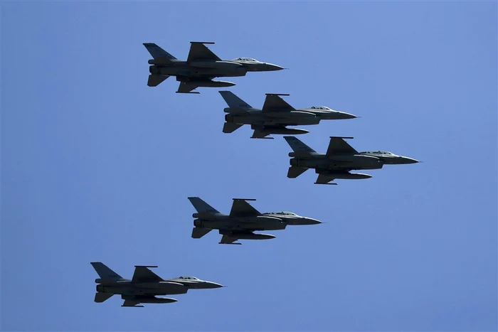 Operaiune-de-desant-aerian-de-amploare-la-exerciiul-multinaional-SWIFT-RESPONSE-24-n-perioada-5-24-mai