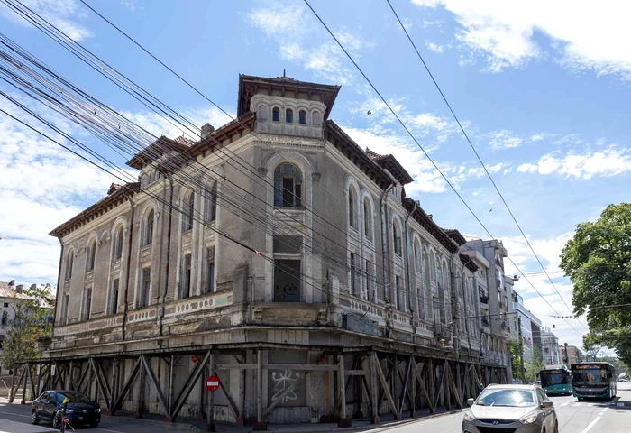Palat-emblematic-de-la-Dunre-salvat-prin-PNRR-Proprietarul-a-fost-om-de-vaz-care-a-ntemeiat-un-internat-pentru-elevii-sraci