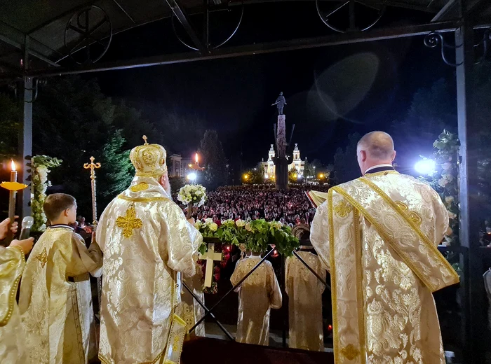 Predic-de-Pate-despre-ipocrizie-Dac-zice-cineva-iubesc-pe-Dumnezeu-iar-pe-fratele-su-l-urte-mincinos-este-