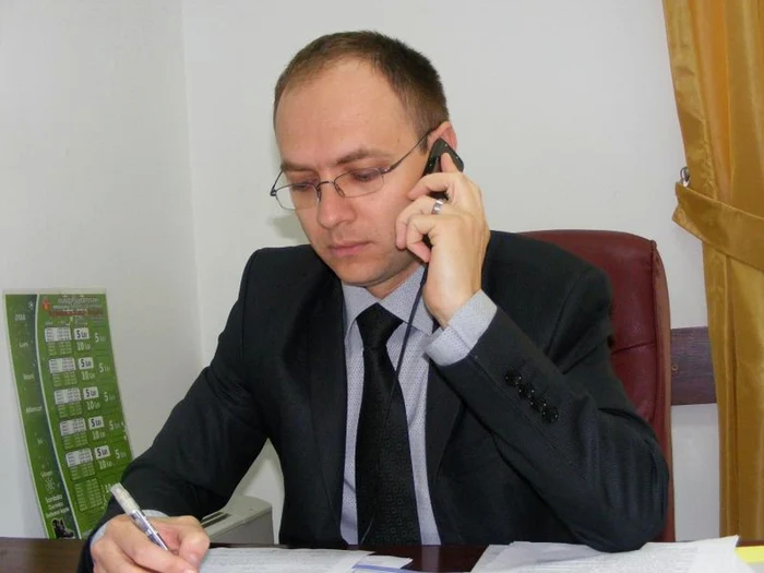 Primarul-Botoaniului-trimis-n-judecat-dup-ce-ar-fi-dat-unei-candidate-subiectele-la-un-concurs-pentru-funcia-de-consilier