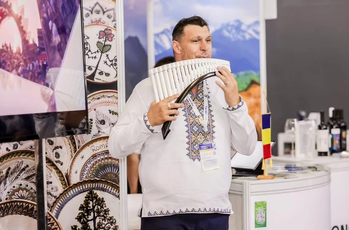 Romnia-vrea-s-atrag-turiti-chinezi-cu-momente-artistice-la-nai-i-degustri-romneti