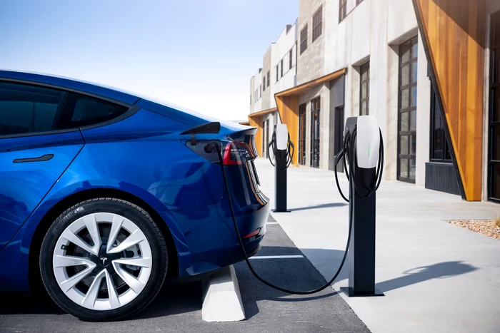 SUA-ar-urma-s-impun-taxe-vamale-la-vehiculele-electrice-produse-n-China