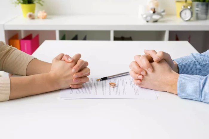 Taxele-judiciare-de-timbru-pentru-divor-i-partaj-vor-fi-reduse