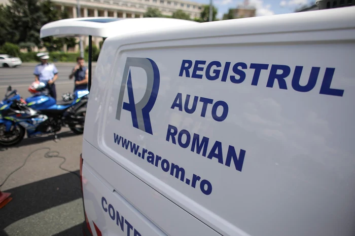 Un-sucevean-a-mers-cu-autoutilitara-la-RAR-pentru-a-o-nmatricula-dar-s-a-ales-cu-dosar-penal-Ce-au-aflat-poliitii