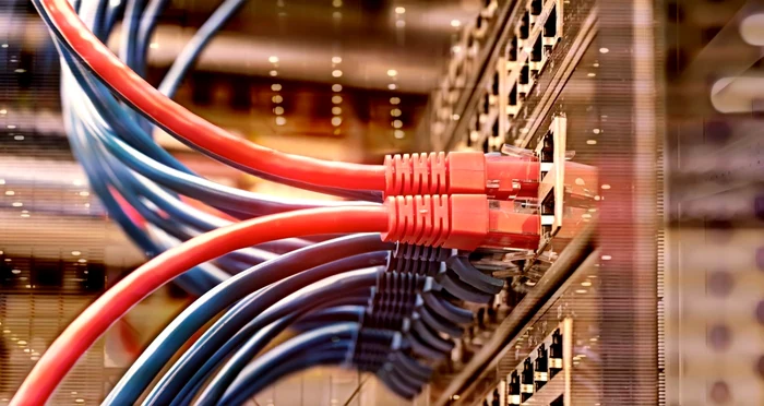 Veniturile-raportate-de-sectorul-telecom-din-Romnia-au-stagnat-la-34-miliarde-de-euro-n-2023