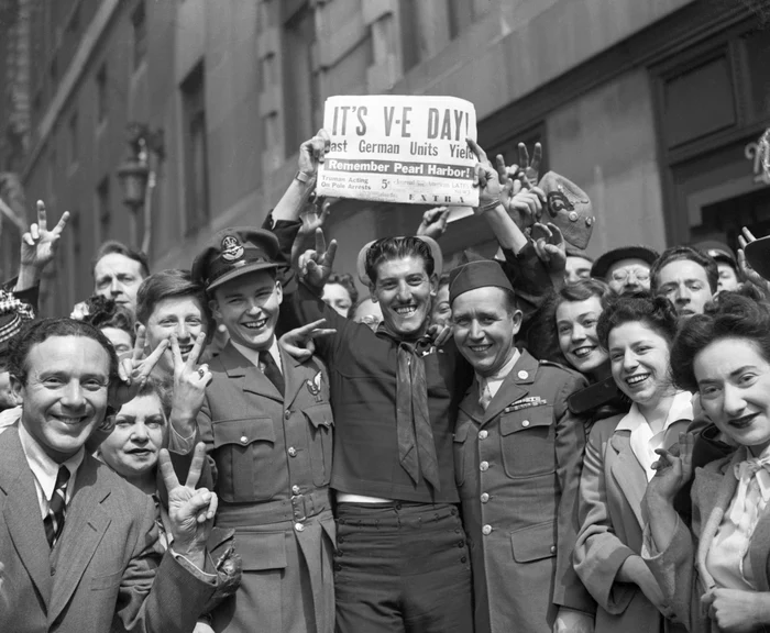 Ziua-Europei-de-la-discursul-lui-Churchill-la-propaganda-sovietic-FOTO