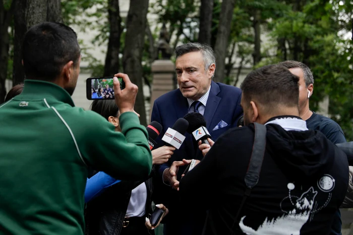 Coldea-nu-neag-legtura-cu-premierul-Albaniei-Nu-confirm-nici-nu-infirm