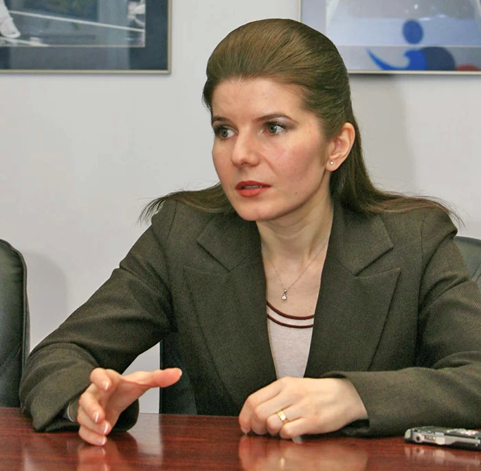 Monica-Iacob-Ridzi-reabilitat-de-Curtea-Suprem-nceteaz-decderile-i-interdiciile-care-rezult-din-condamnare