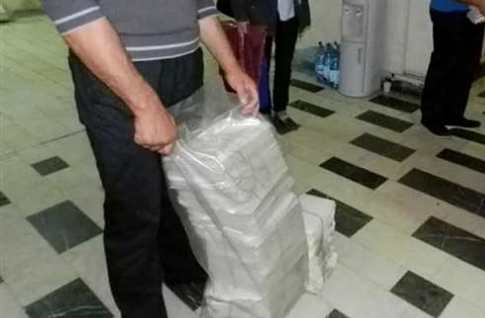 Rezultate-alegeri-2024-Rzboi-pe-voturi-n-Sectorul-1-apte-preedini-de-secii-de-votare-refuz-s-predea-sacii-cu-voturi