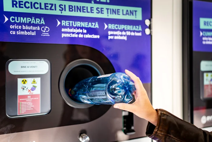Romnii-returneaz-cinci-milioane-de-ambalaje-zilnic-Unde-sunt-tot-mai-vizibile-efectele-asupra-mediului