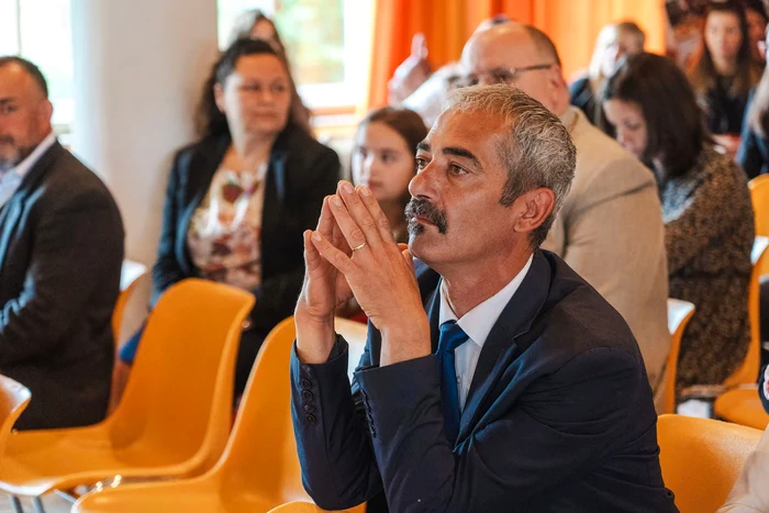 Suprat-c-a-pierdut-alegerile-un-primar-a-decis-s-nu-i-mai-ncheie-mandatul-i-demisioneaz