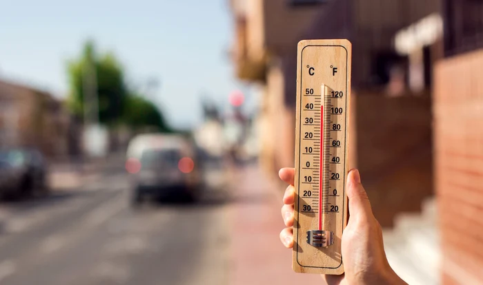 Temperaturi-de-foc-n-Romnia-timp-de-dou-zile-Aproape-toat-ara-este-sub-cod-galben--HART