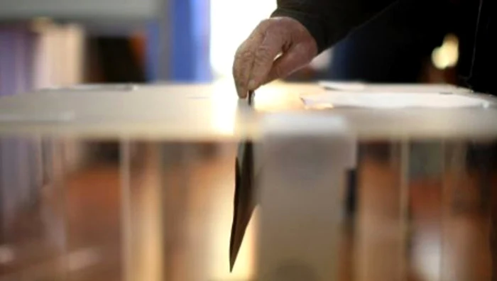 Tendine-la-europarlamentare-Analist-PSD-i-PNL-beneficiaz-de-avantajul-de-a-se-afla-la-guvernare