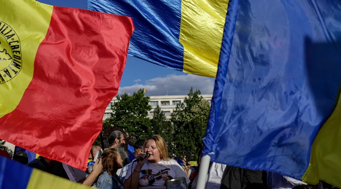 ANALIZ-Ct-de-afectat-este-imaginea-Romniei-de-scandalul-Dianei-ooac-n-Parlamentul-European-
