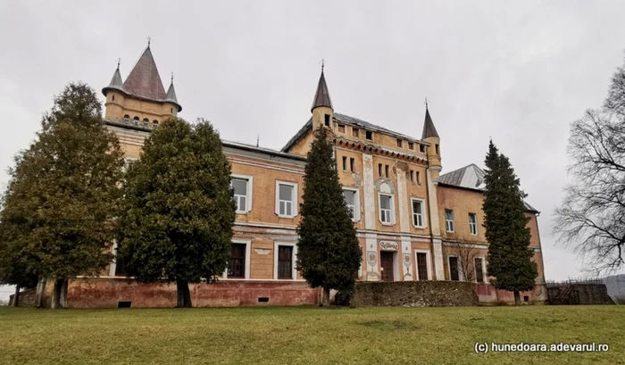 Controversele-marilor-retrocedri-din-anii-2000-Motenitorii-aprui-peste-noapte-au-bulversat-Romnia